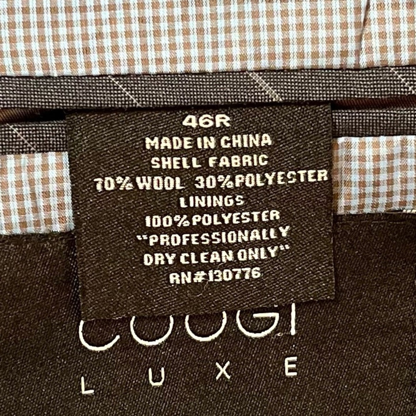 Coogi Luxe Pinstripe Wool Blend Blazer – Navy – Size 46R – Modern Tailored Menswear